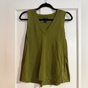 Ann Taylor Factory Olive V-Neck Sleeveless Top XL